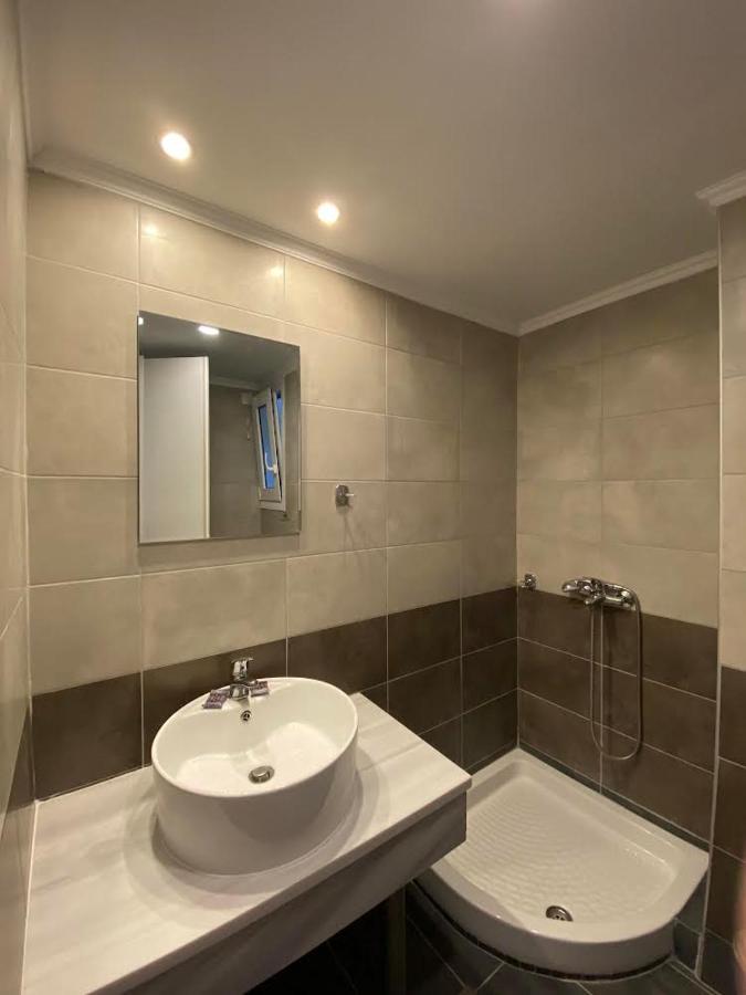 Hotel Banbus لوترا إديبسو المظهر الخارجي الصورة