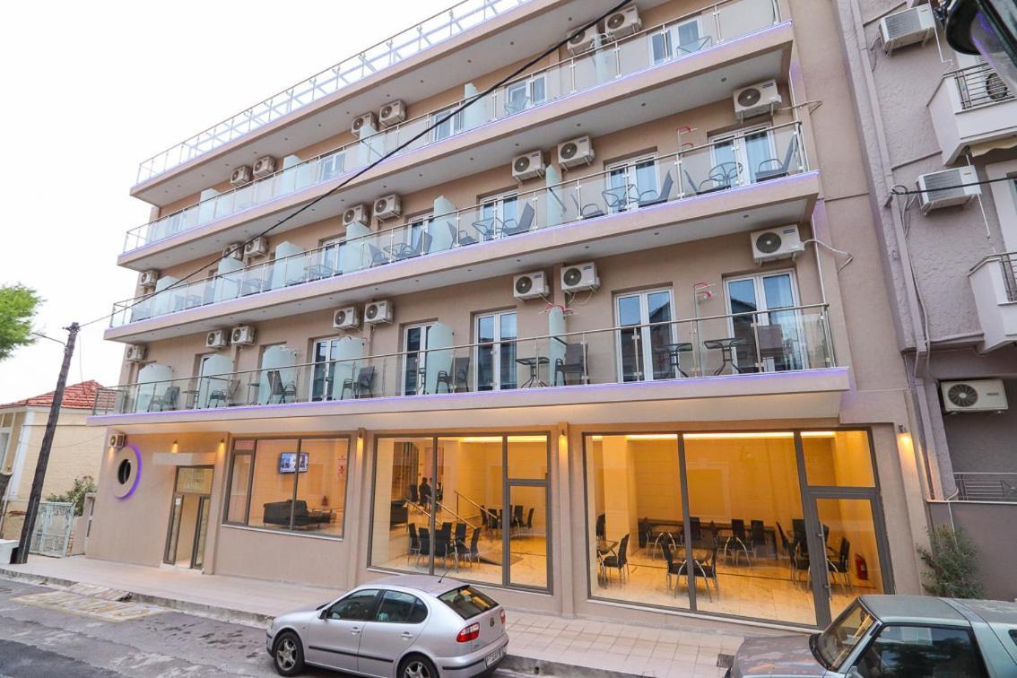 Hotel Banbus لوترا إديبسو المظهر الخارجي الصورة