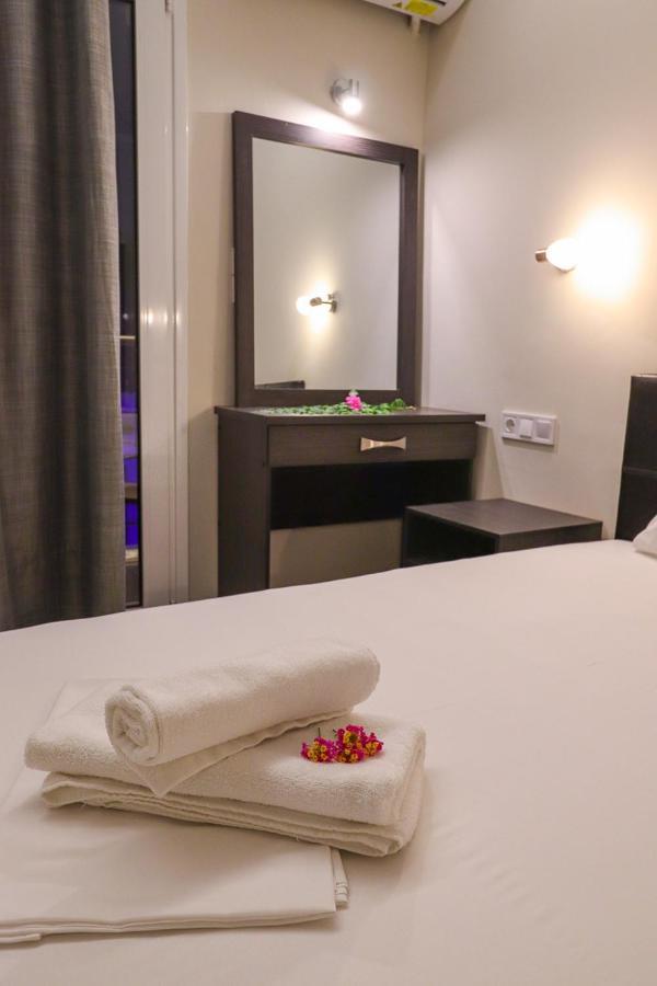 Hotel Banbus لوترا إديبسو المظهر الخارجي الصورة